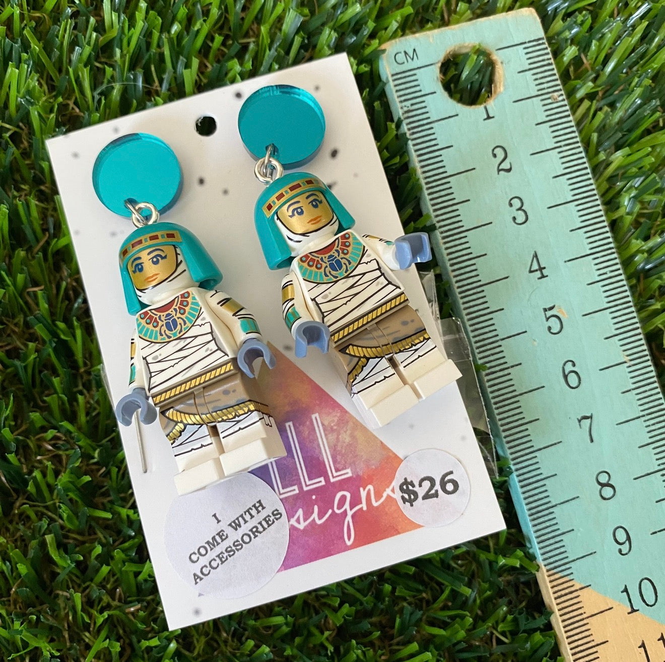 Egyptian Pharaoh Woman Brick Character With Scorpion - Featuring Mirror Teal Tops!