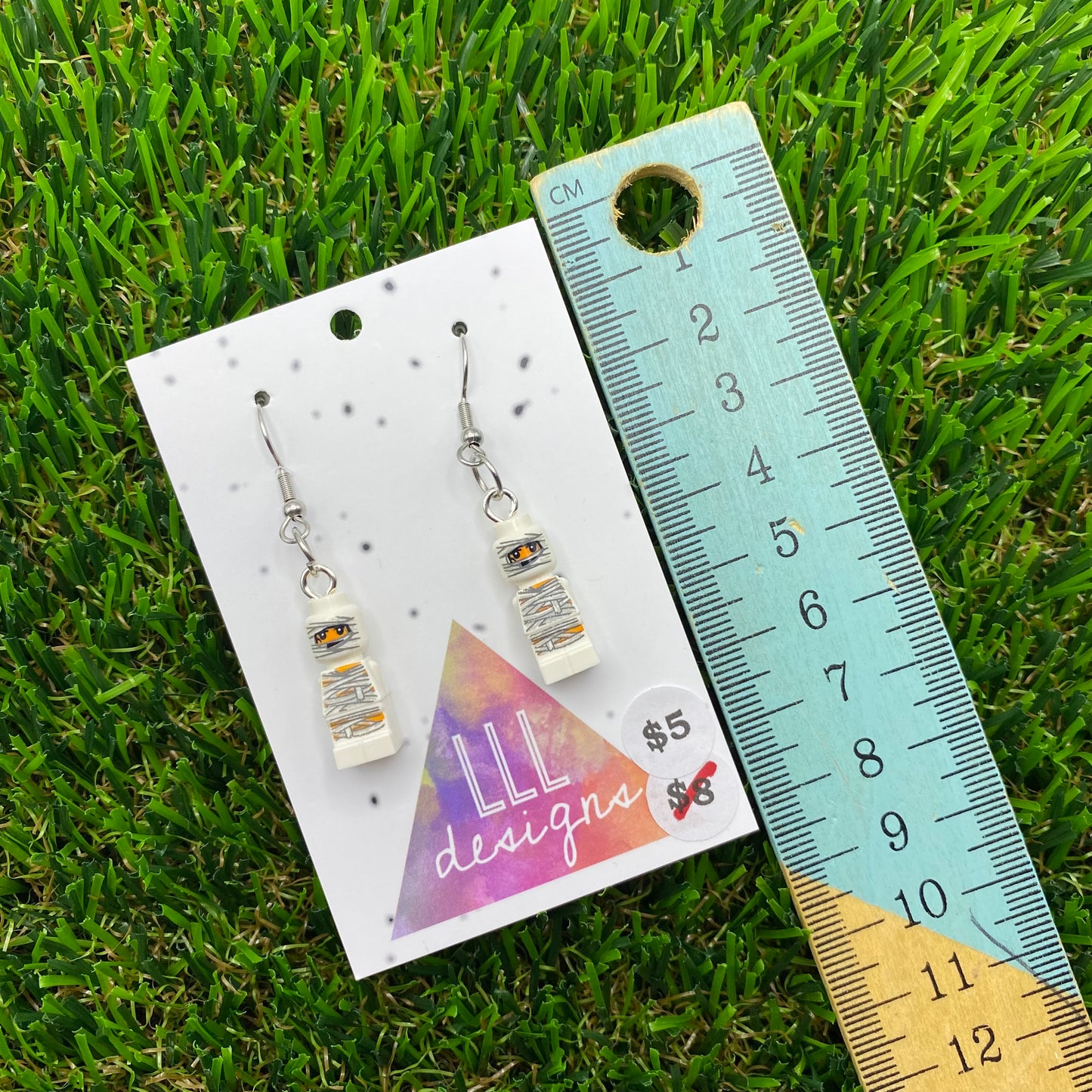 Small Mummy Brick Style Hook Earrings - Super Lightweight!