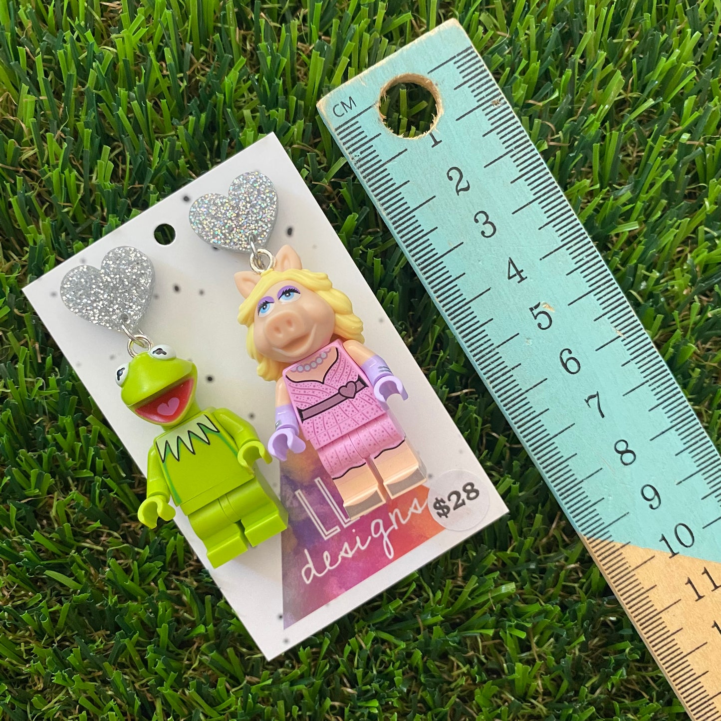 Frog and Pig Duo Brick Character Dangle Earrings - Featuring a Glittery Silver Heart Shaped Top!