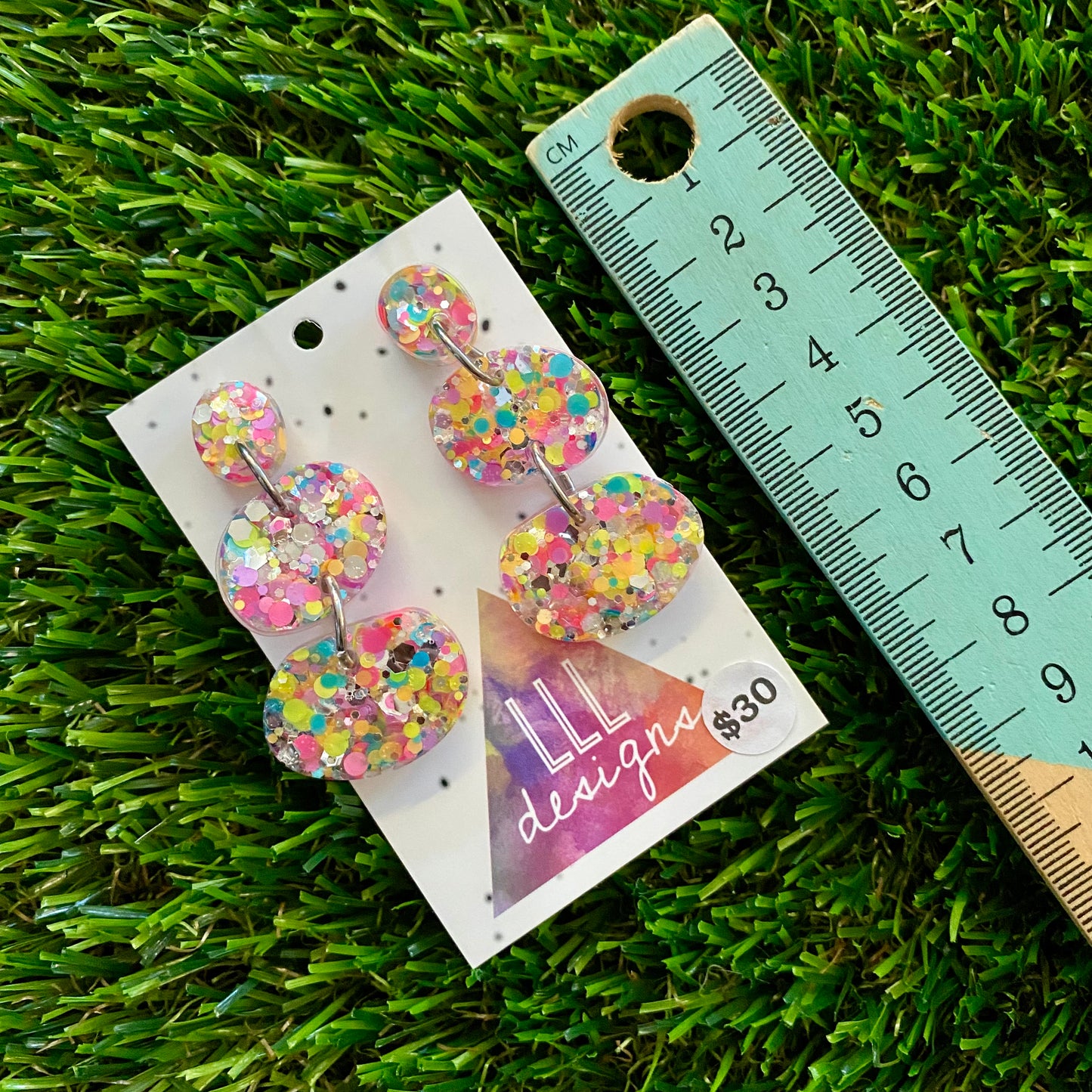 ON SALE!!!!!! Resin Earrings - Silver Rainbow Confetti Pebble Dangles - Sabretooth Design!