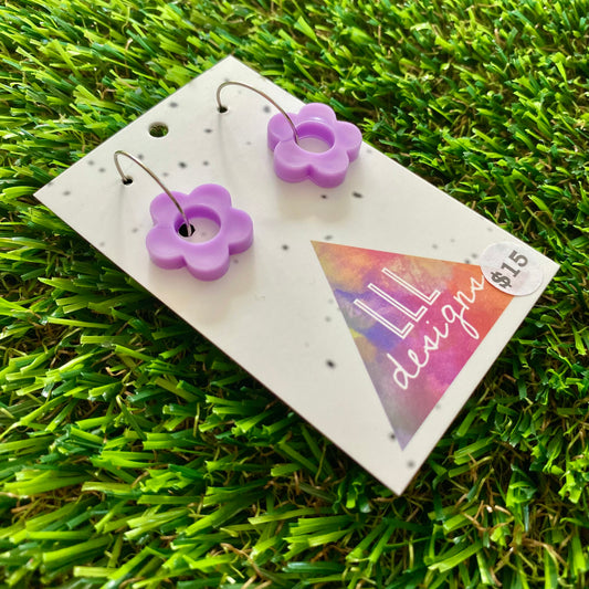 ON SALE!!!!!! Resin Earrings - Purple Mini Daisies Featuring a Silver Hoop!