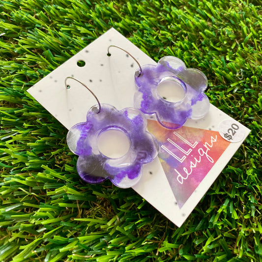 ON SALE!!!!!! Alcohol Ink Resin Earrings - Purple and White Daisies Featuring a Silver Hoop!
