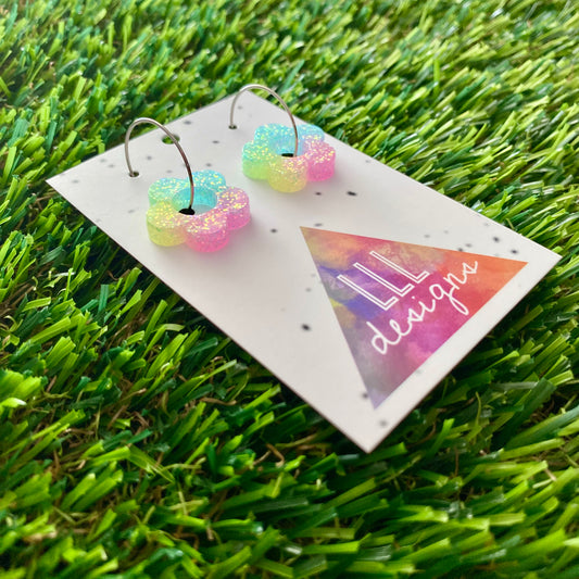 ON SALE!!!! Resin Earrings - Pastel Mini Daisy Featuring a Silver Hoop! (4)
