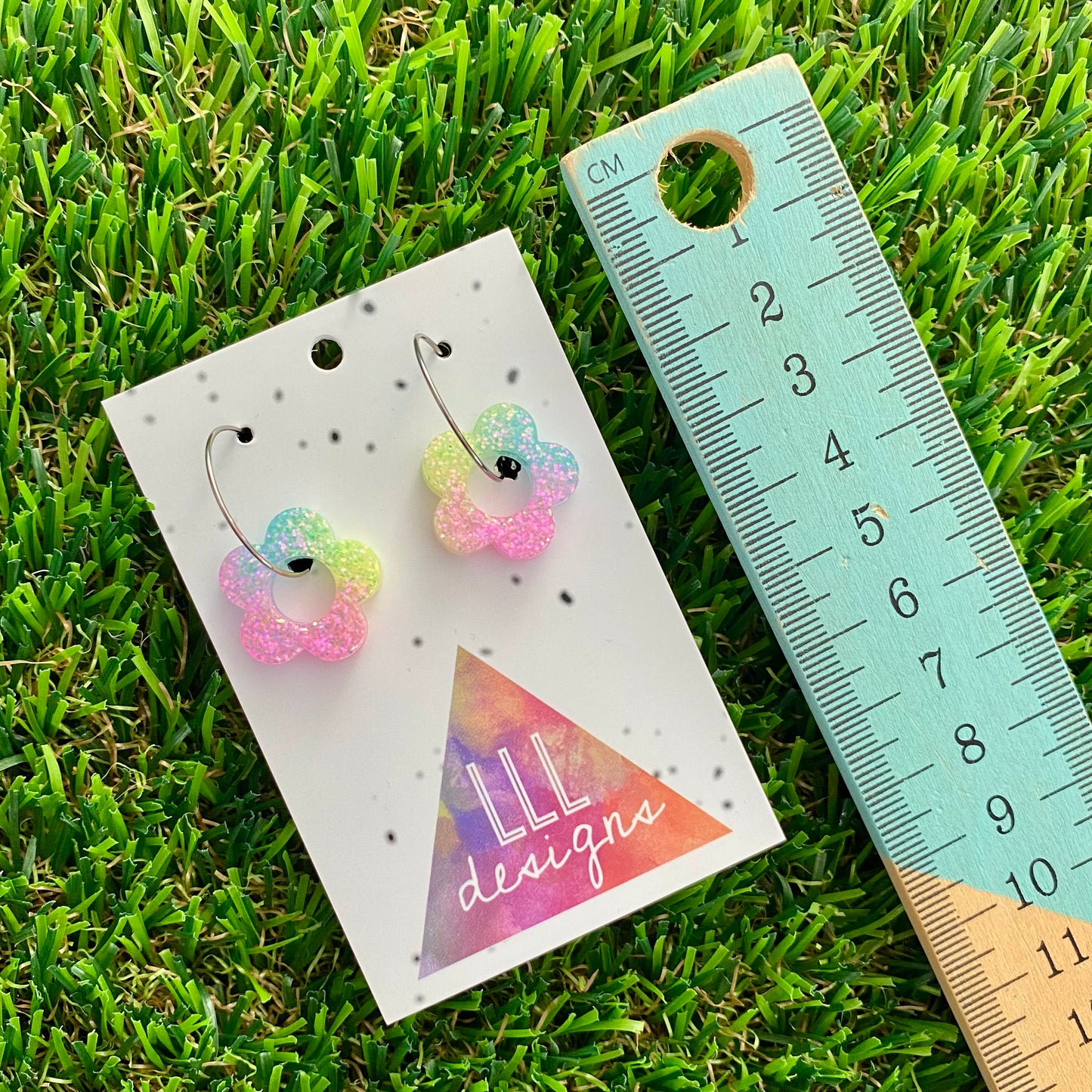 ON SALE!!!! Resin Earrings - Pastel Mini Daisy Featuring a Silver Hoop! (5)