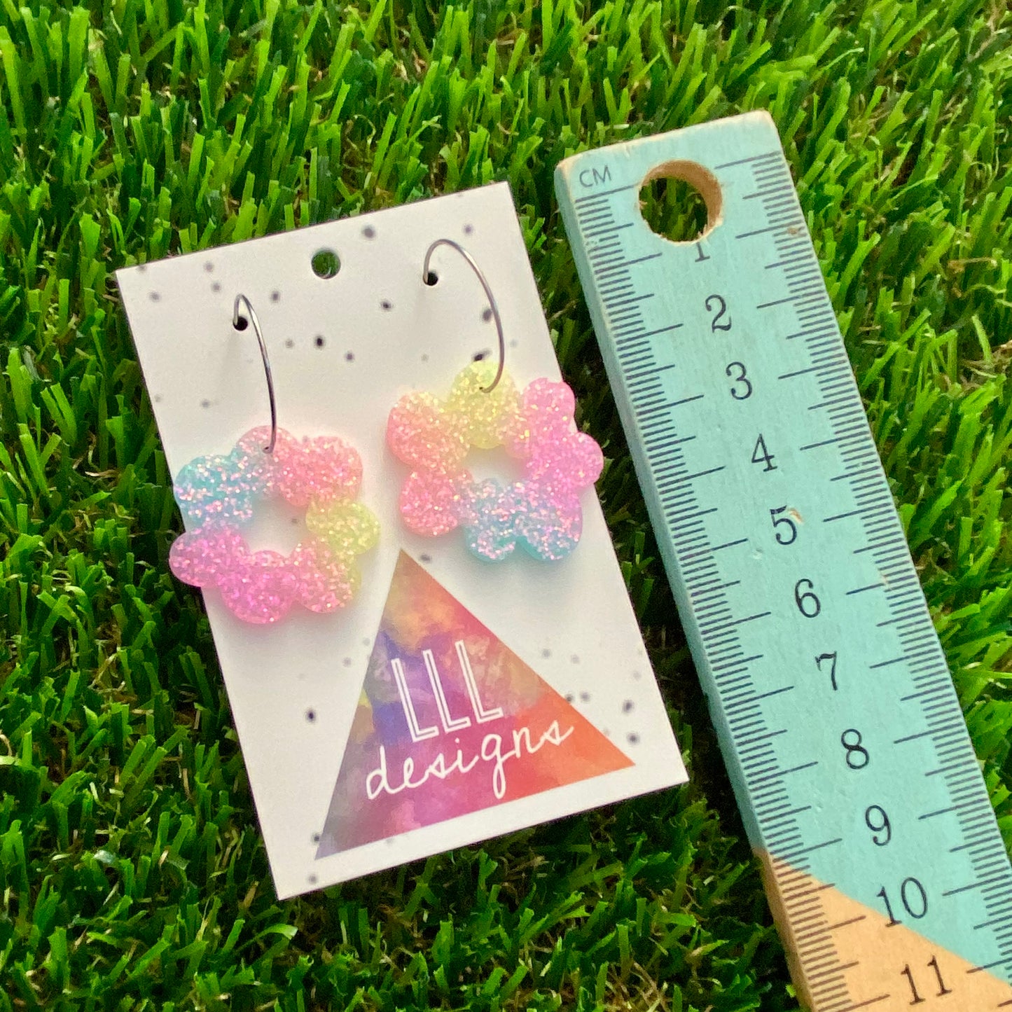 ON SALE!!!!!! Resin Earrings - Pastel Floral Wreath Featuring a Silver Hoop! (1)