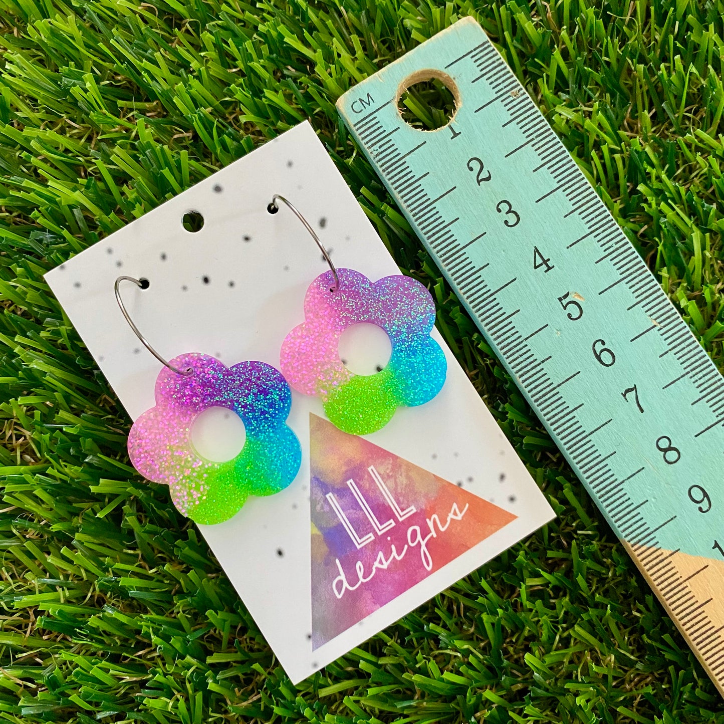 ON SALE!!! Resin Earrings - Vibrant Cut Out Daisy Featuring a Silver Hoop! (6)
