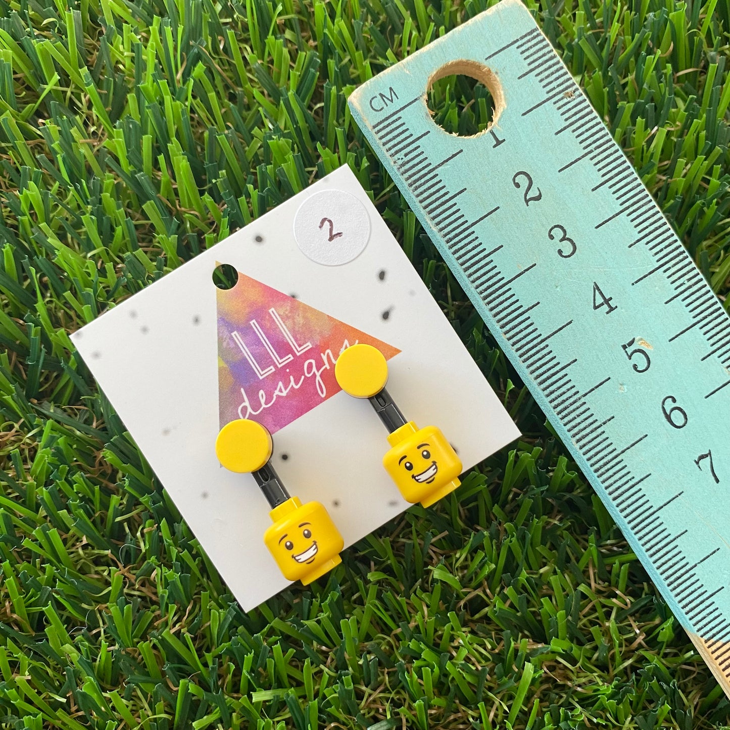 Brick Head Earrings - #2 Cheerful Charlie