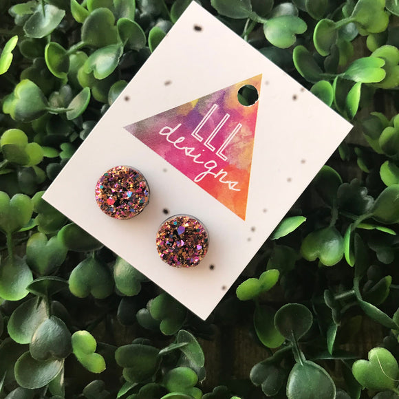 Rose Gold Faux Druzy Stud Earrings. These babes really are Devine. Their Colour and Design make them a wardrobe staple. Simple & Elegant.