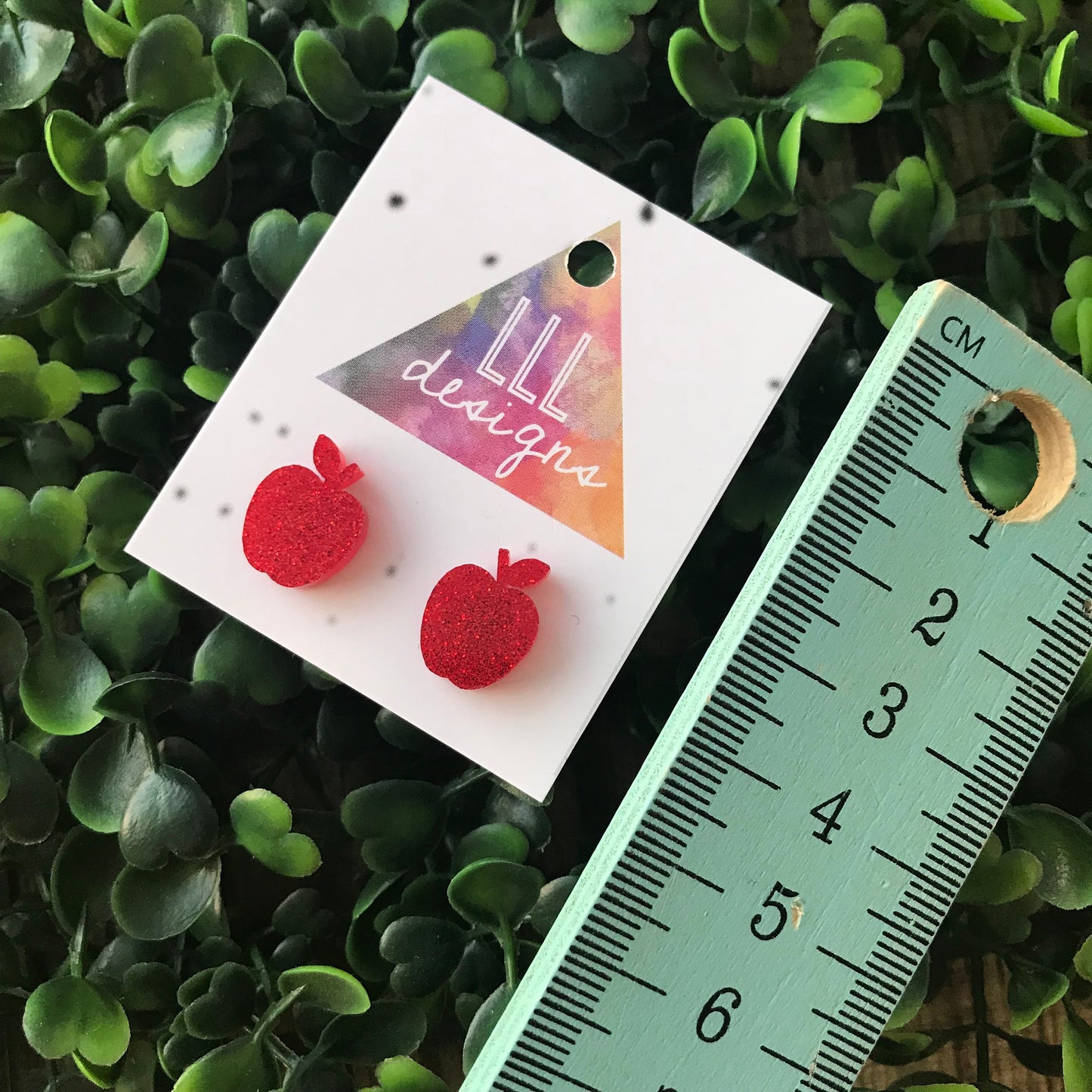 Rosy Red Glitter Apple Stud Earrings. An Apple a Day keeps the Dr away - imagine what 2 can do ;) I think I'll wear mine every day ....lol
