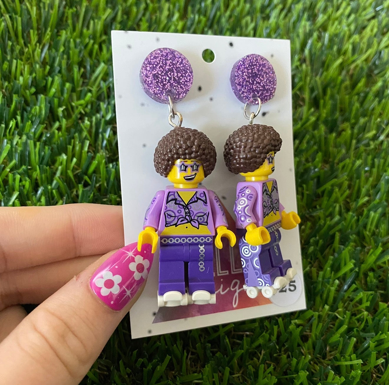 Purple Disco Diva Brick Character On Rollerskates - Featuring Purple Glitter Tops!