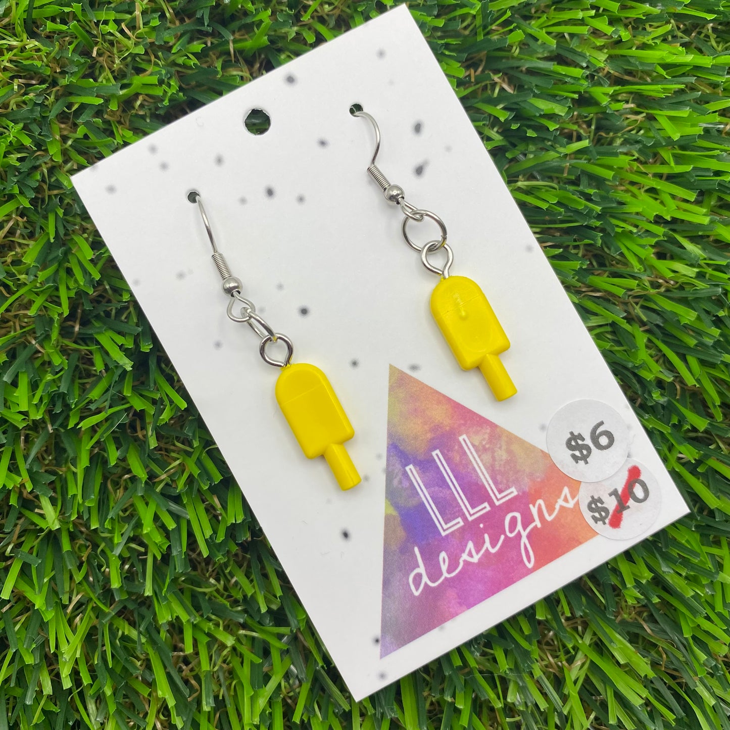 Icy Pole Brick Hook Earrings - Banana - Super Lightweight!