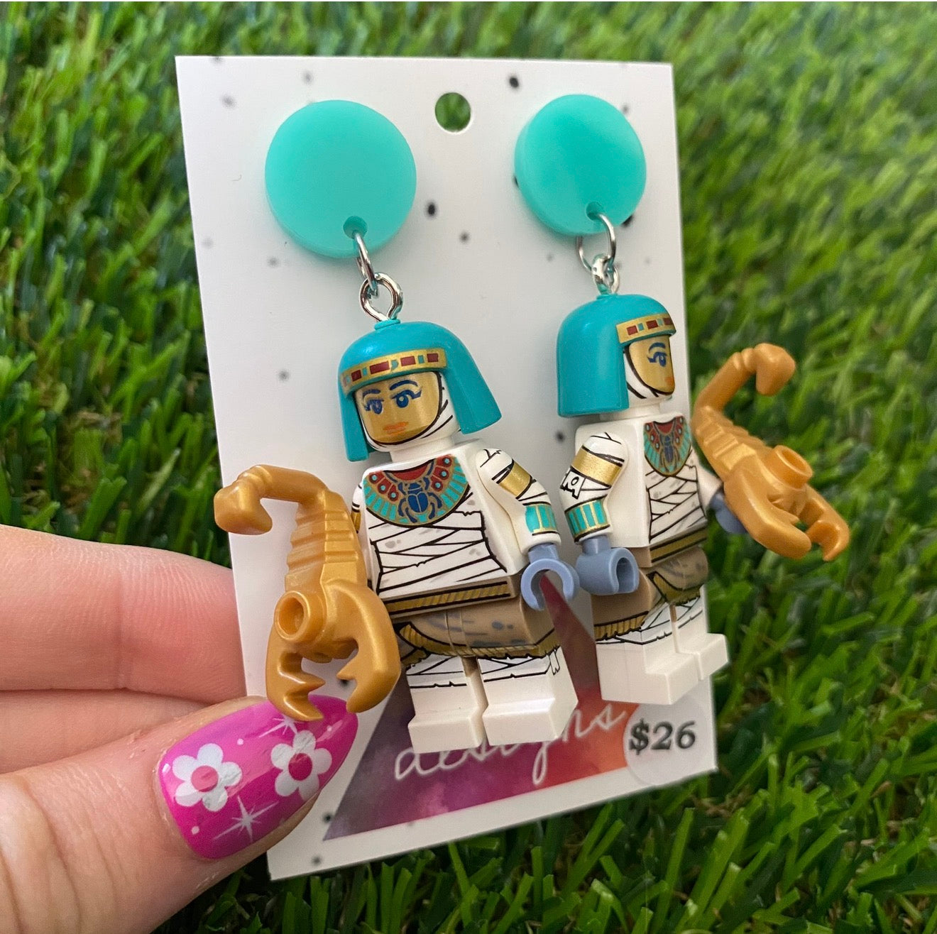 Egyptian Pharaoh Woman Brick Character With Scorpion - Featuring Mint Acrylic Tops!