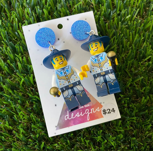 Blue Country Singer Brick Character - Featuring Blue Glitter Tops!