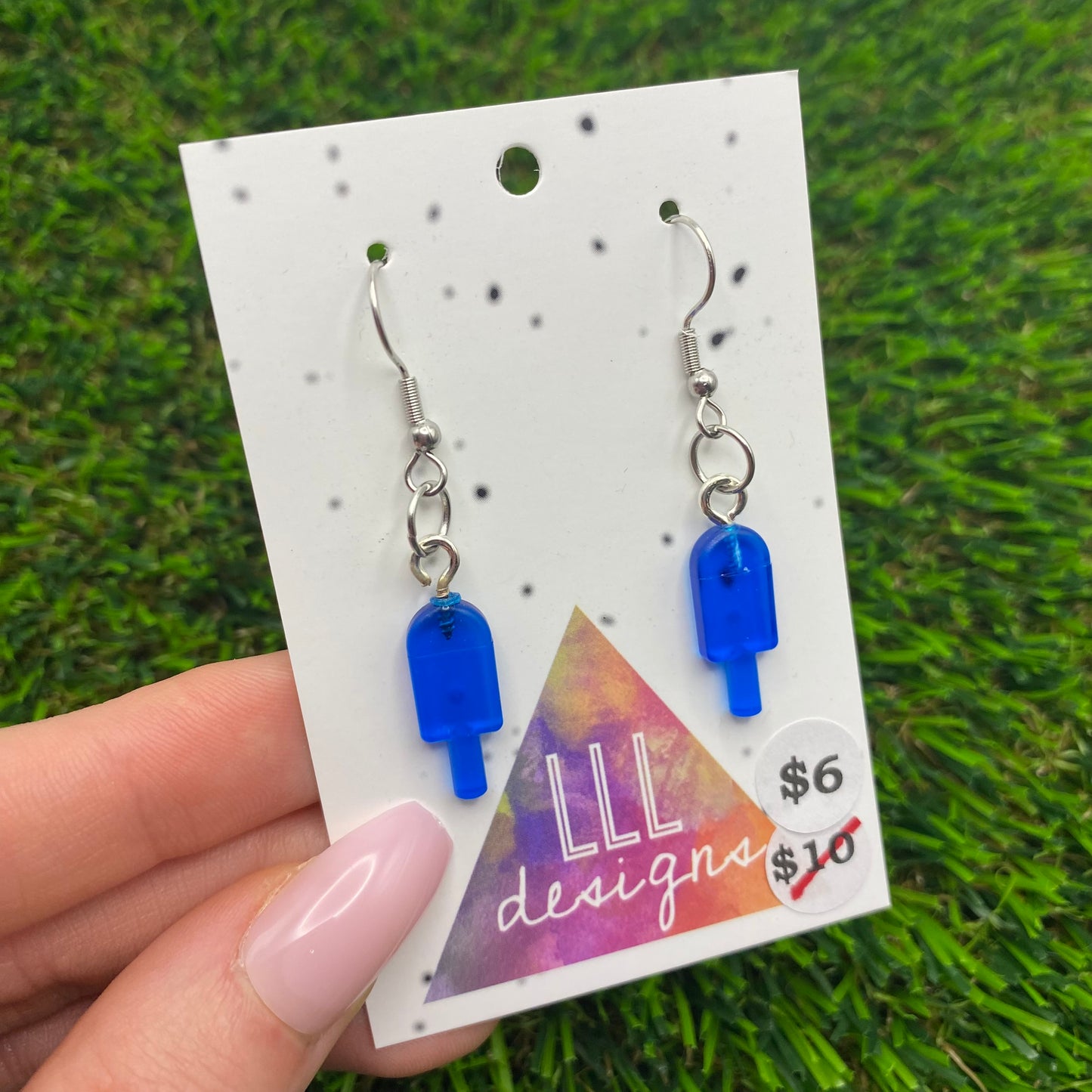 Icy Pole Brick Hook Earrings - Blue - Super Lightweight!