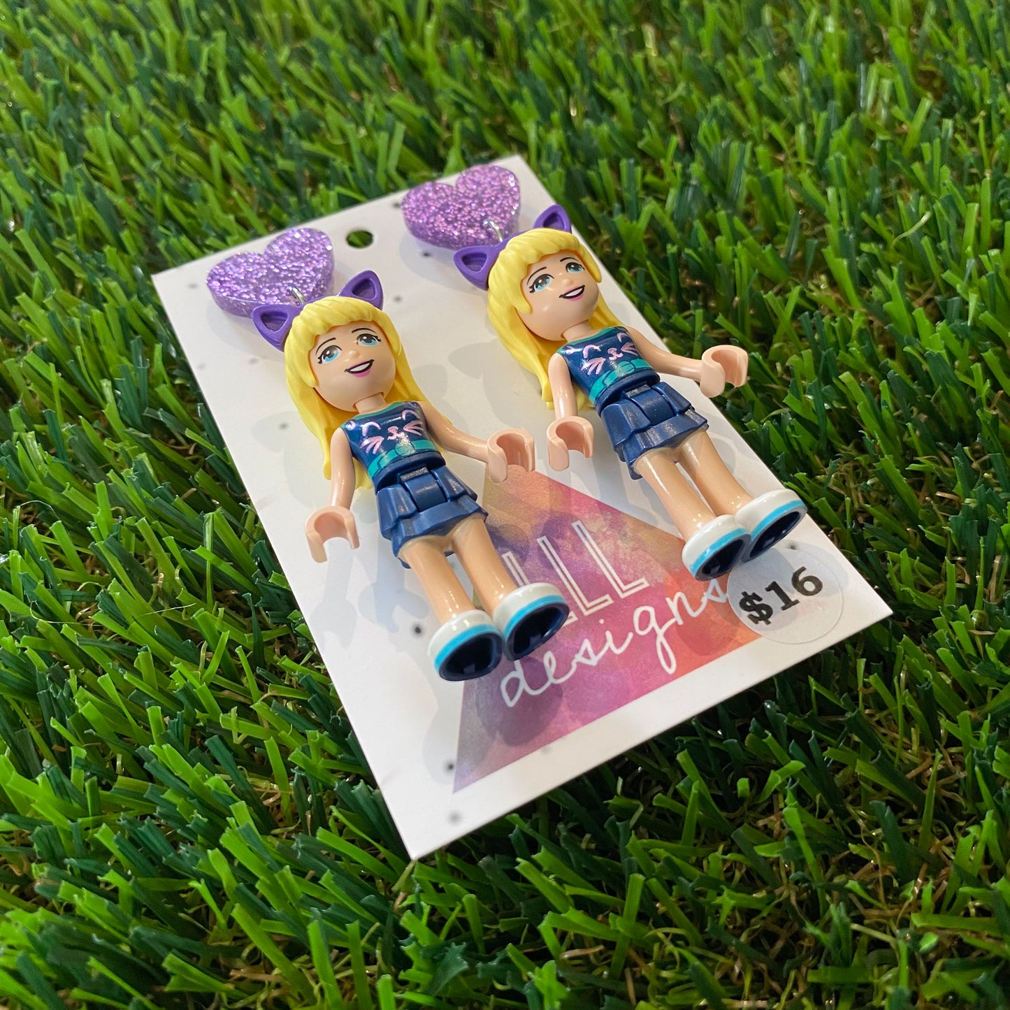 Purple Kitty Girl Brick Character Dangle Earrings - Featuring Purple Glitter Heart Shaped Tops!