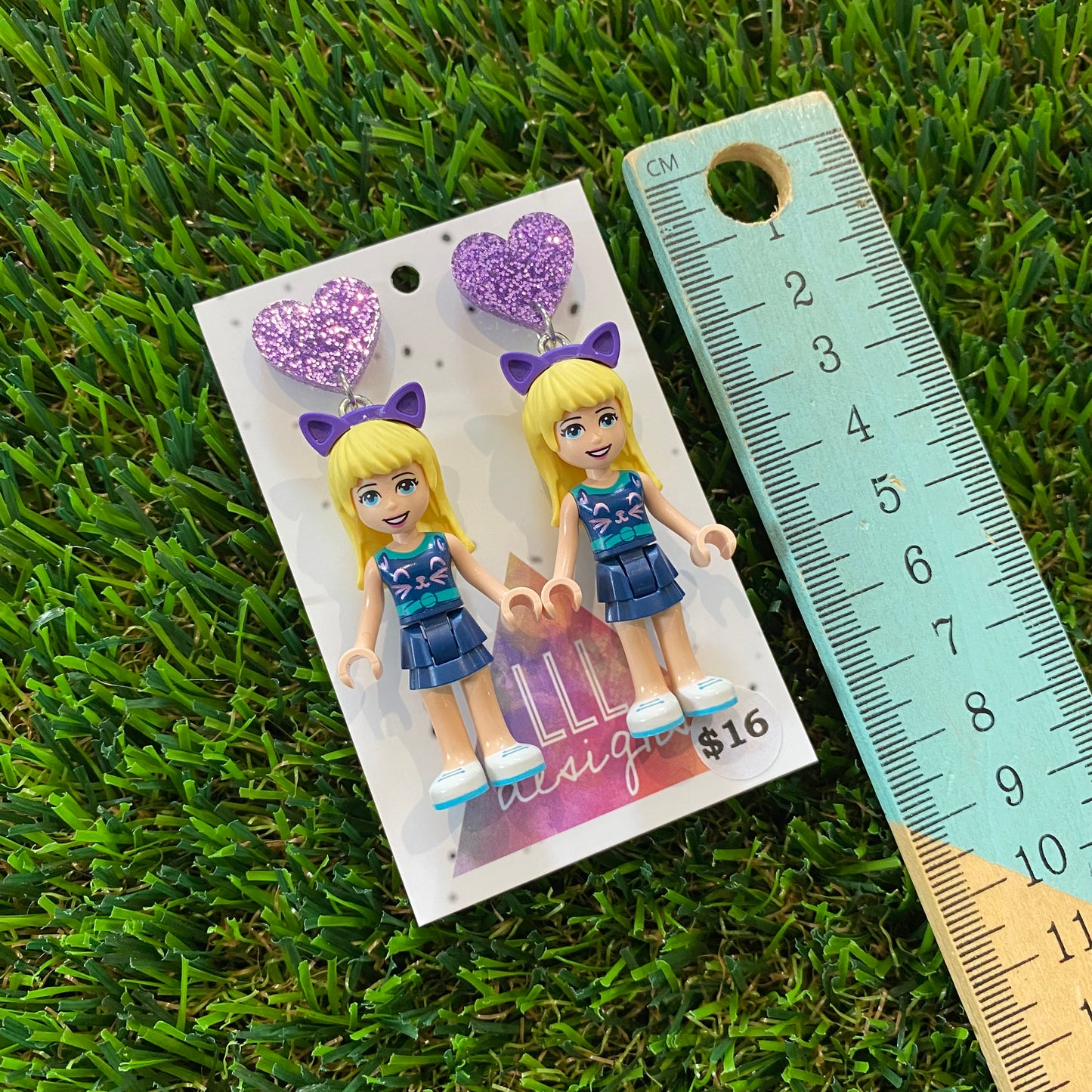 Purple Kitty Girl Brick Character Dangle Earrings - Featuring Purple Glitter Heart Shaped Tops!