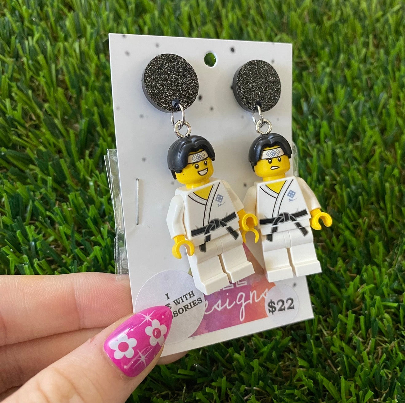 Karate Student Brick Character With Nunchucks Accessory - Featuring Black Glitter Acrylic Tops!