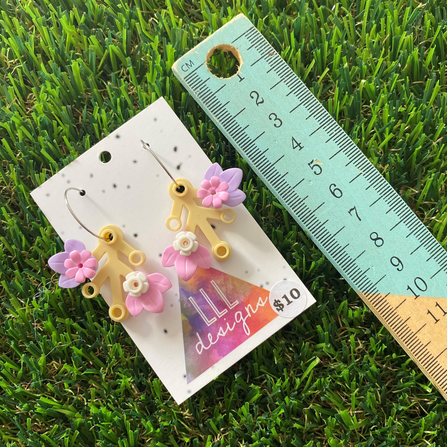 Floral Earrings - #5 Medium Botanical Hoop Dangle Earrings - Cream Leaves Featuring Pops of Lavender + Light Pink & Light Pink + White.