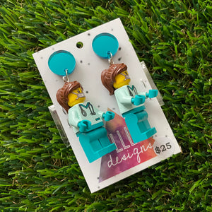 Dr Claire Brick Character Dangle Earrings - Featuring a Mirror Blue Top and Optional Syringe Accessory! (4)