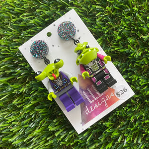 Mismatch Alien Duo Brick Character Dangle Earrings - Featuring Glittery Galaxy Top!