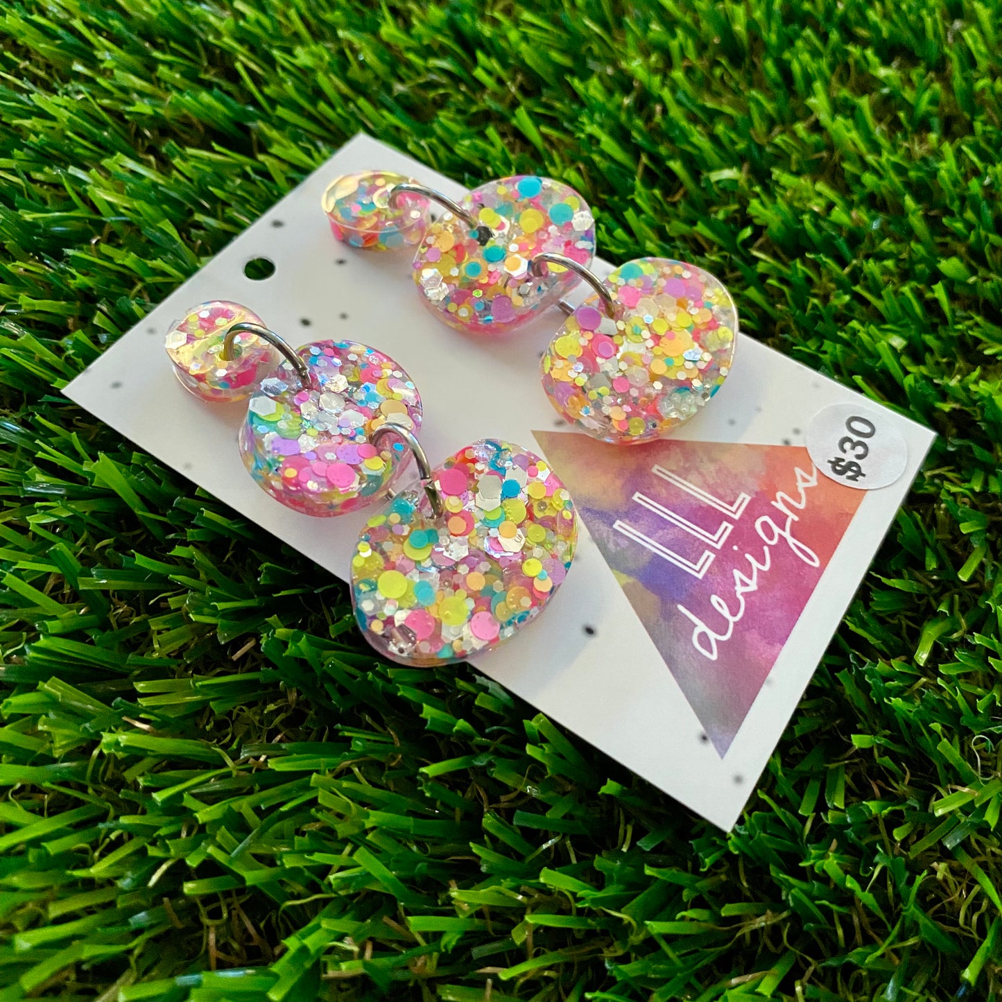ON SALE!!!!!! Resin Earrings - Silver Rainbow Confetti Pebble Dangles - Sabretooth Design!