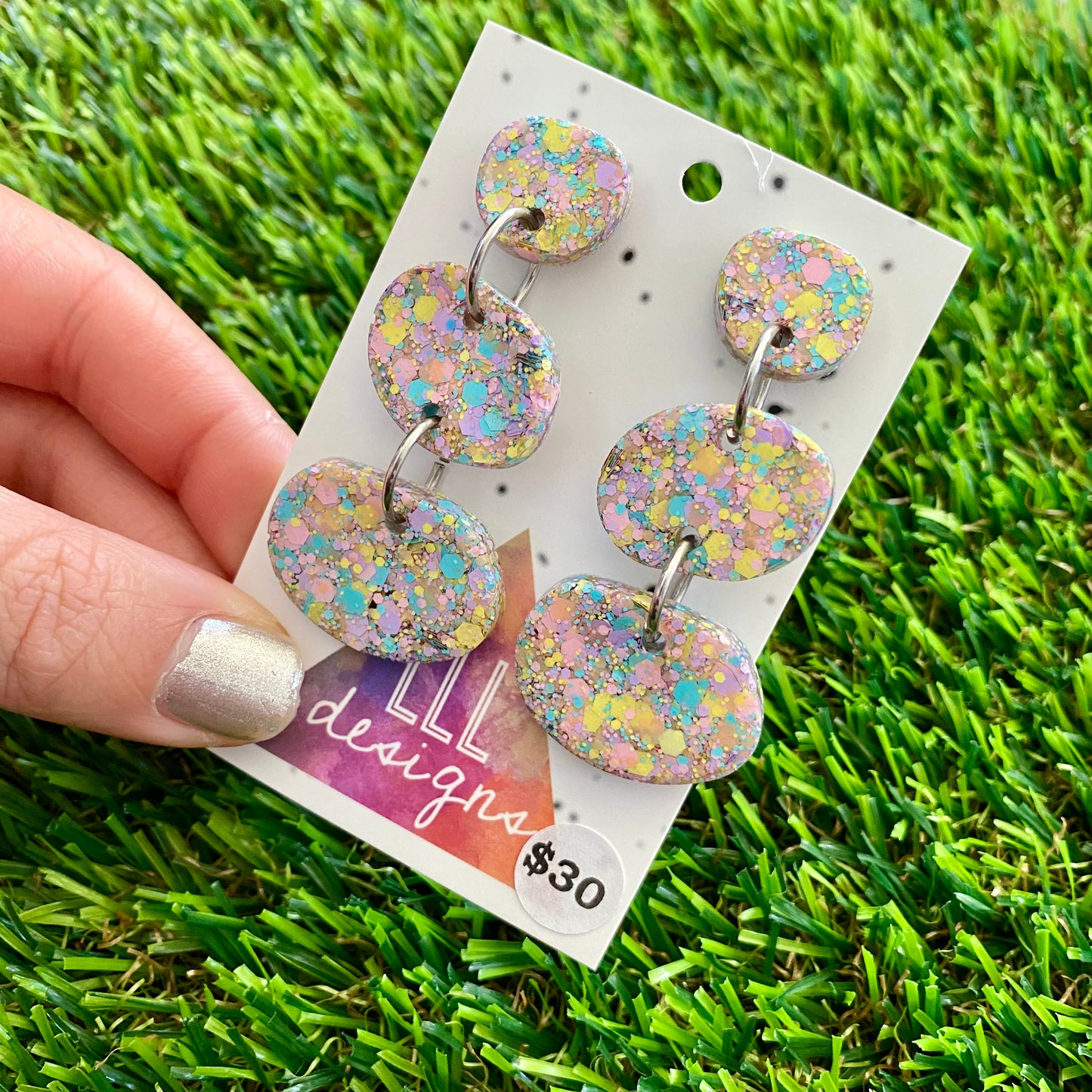 ON SALE!!!!!! Resin Earrings - Pastel Confetti Pebble Dangles - Sabretooth Design!