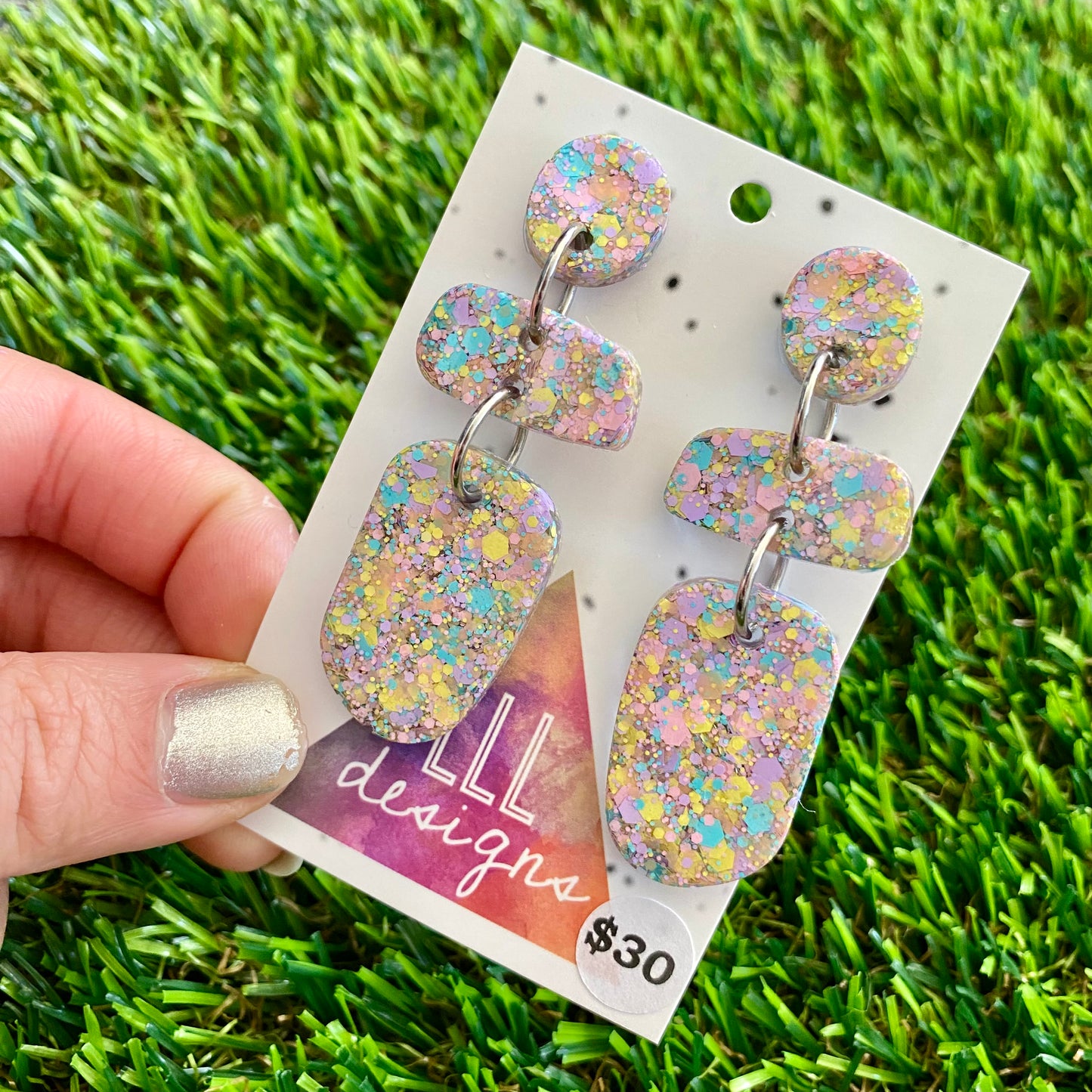 ON SALE!!!!!! Resin Earrings - Pastel Confetti Pebble Dangles - Betty Design!