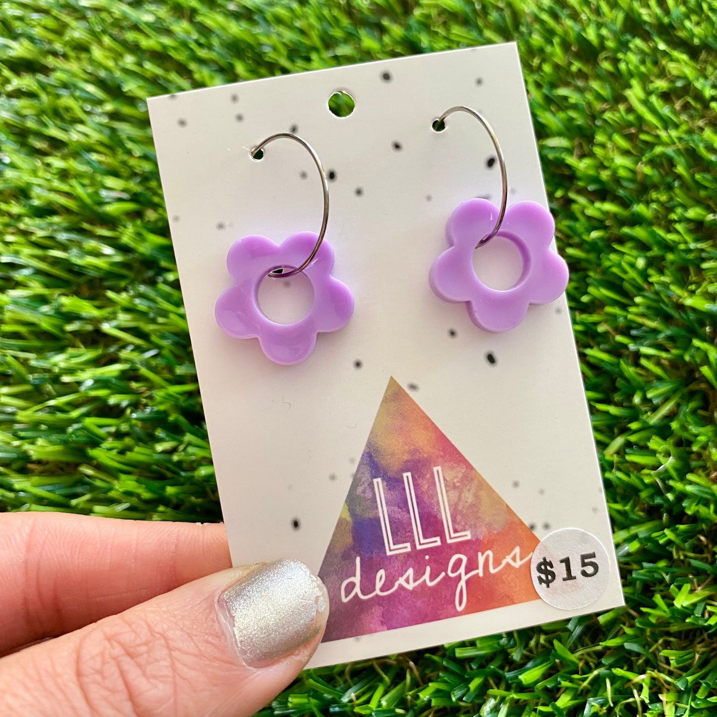 ON SALE!!!!!! Resin Earrings - Purple Mini Daisies Featuring a Silver Hoop!