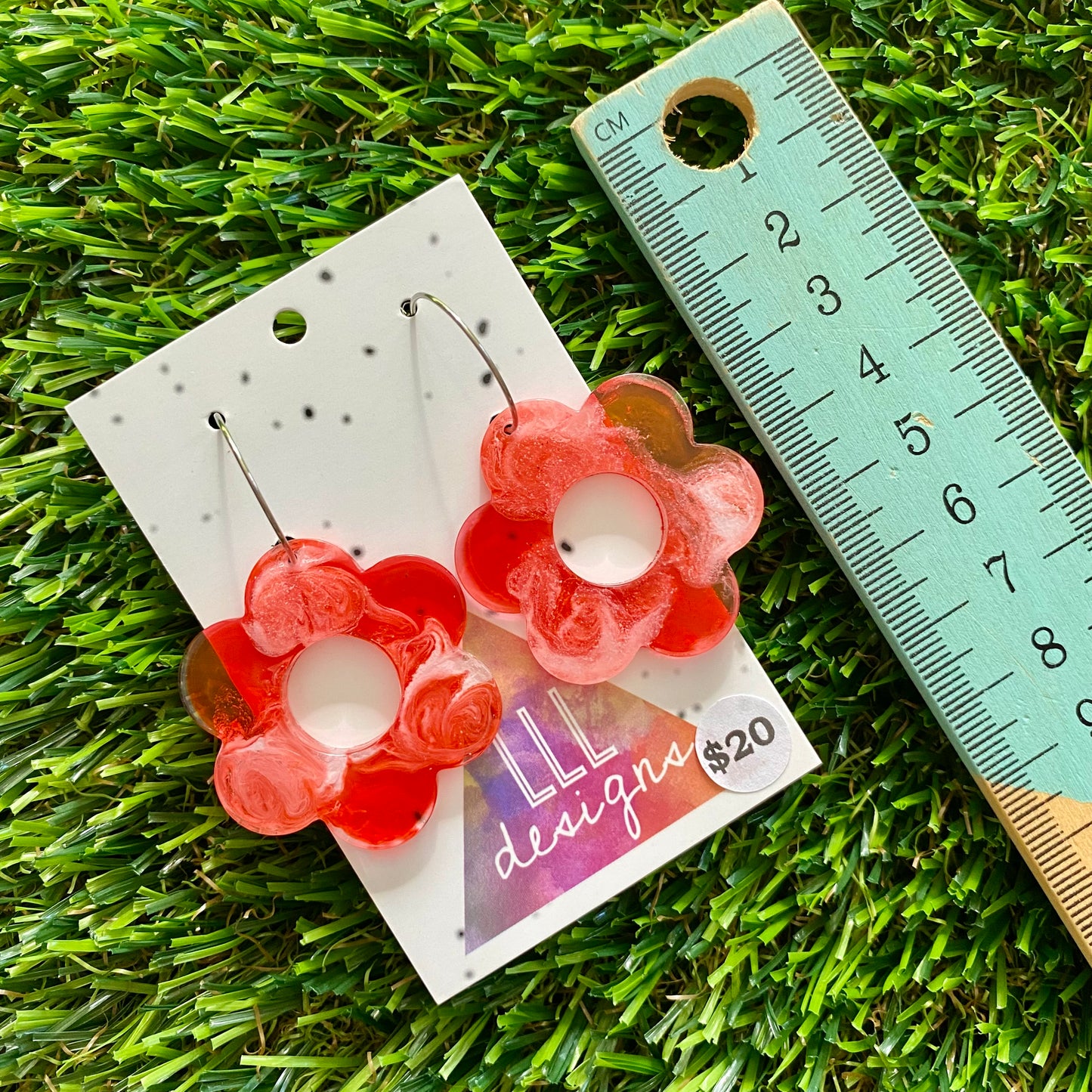 ON SALE!!!!!! Alcohol Ink Resin Earrings - Red and White Daisies Featuring a Silver Hoop!
