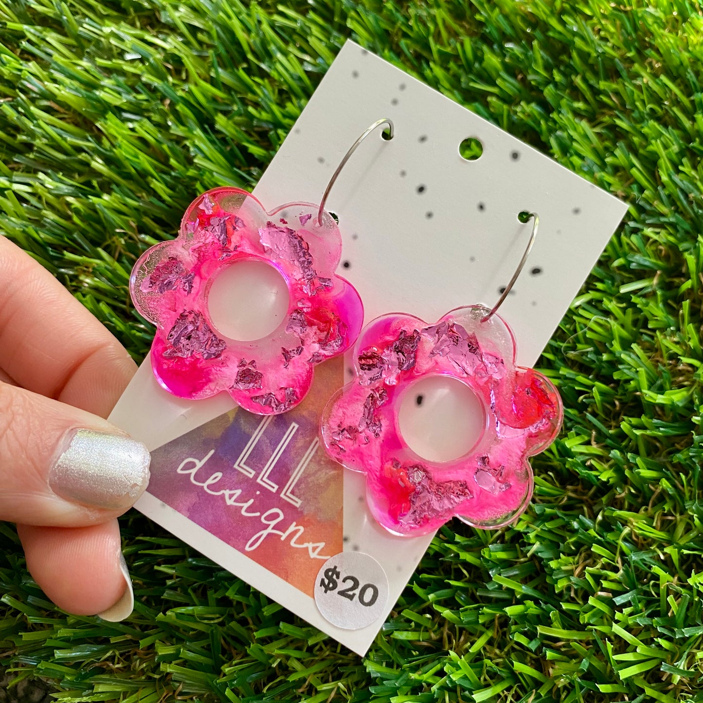 ON SALE!!!!!! Alcohol Ink Resin Earrings - Pink and White Daisies with Pink Foil Featuring a Silver Hoop!