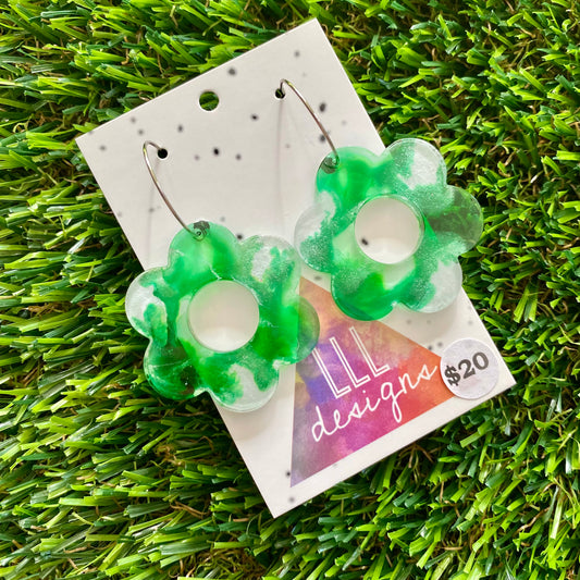 ON SALE!!!!!! Alcohol Ink Resin Earrings - Green and White Daisies Featuring a Silver Hoop!