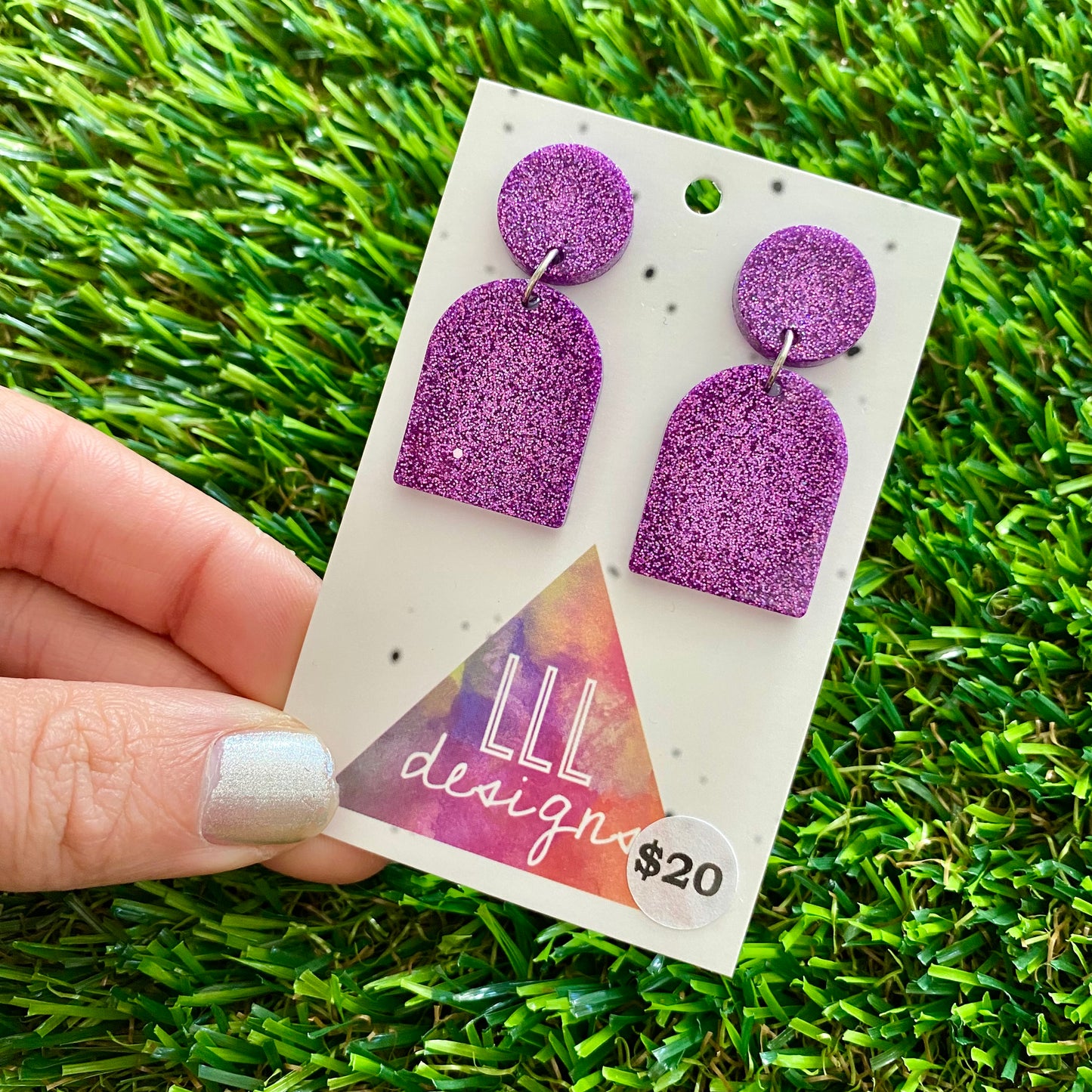 ON SALE!!!!!!  Resin Earrings - Glitter Purple Pearl Design!