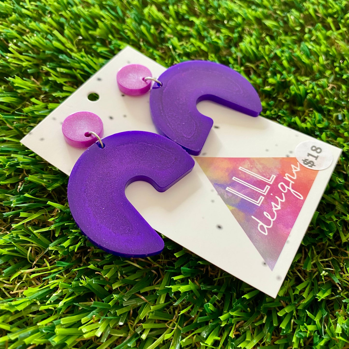 ON SALE!!!!!!  Resin Earrings - Purple Chameleon Tail Featuring a Pink Top!