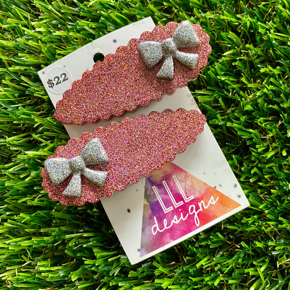 Handmade Resin Hair Clip - Bronze Glitter Scalloped Hair Clip Pair Featuring a Small Glitter Silver Bow!