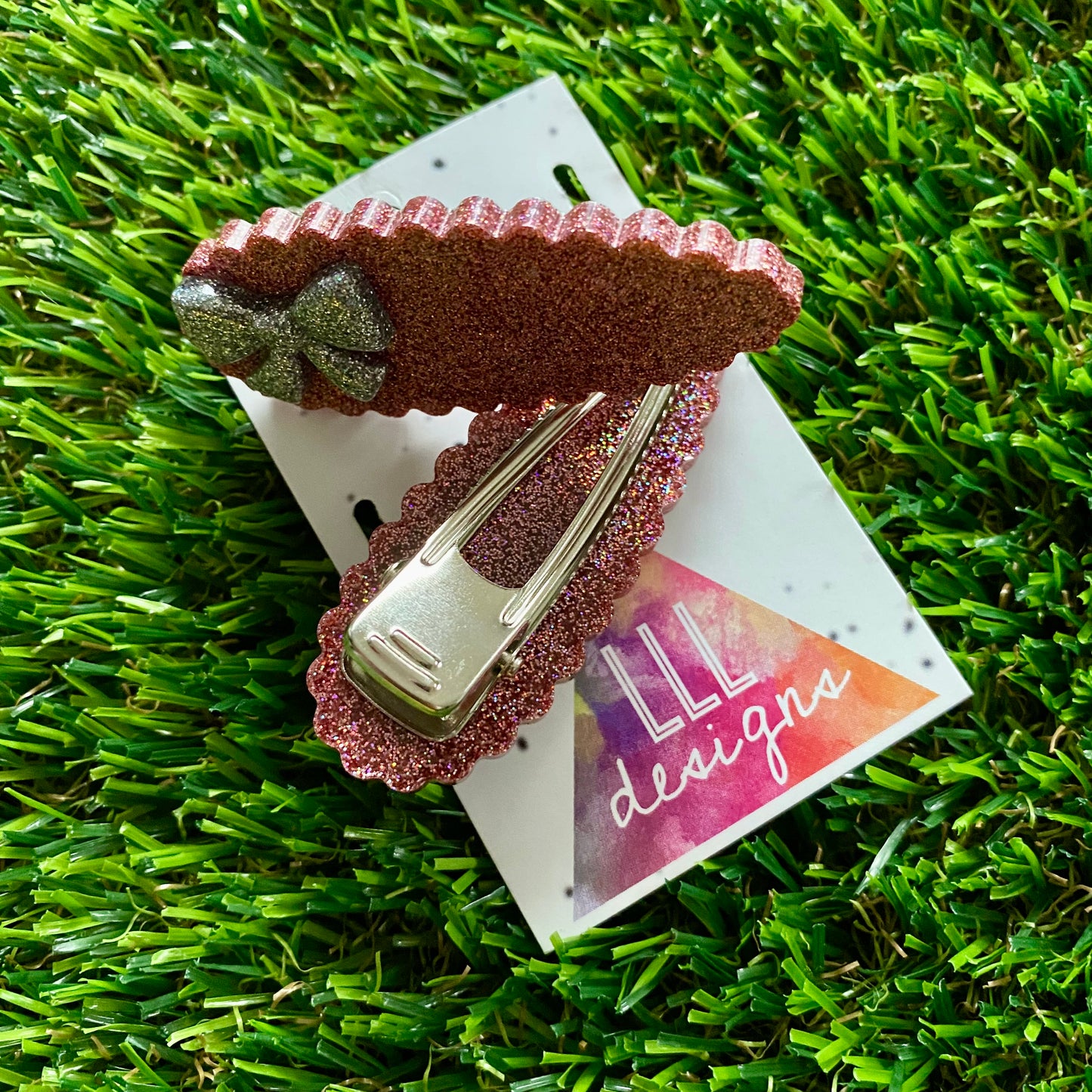Handmade Resin Hair Clip - Bronze Glitter Scalloped Hair Clip Pair Featuring a Small Glitter Silver Bow!