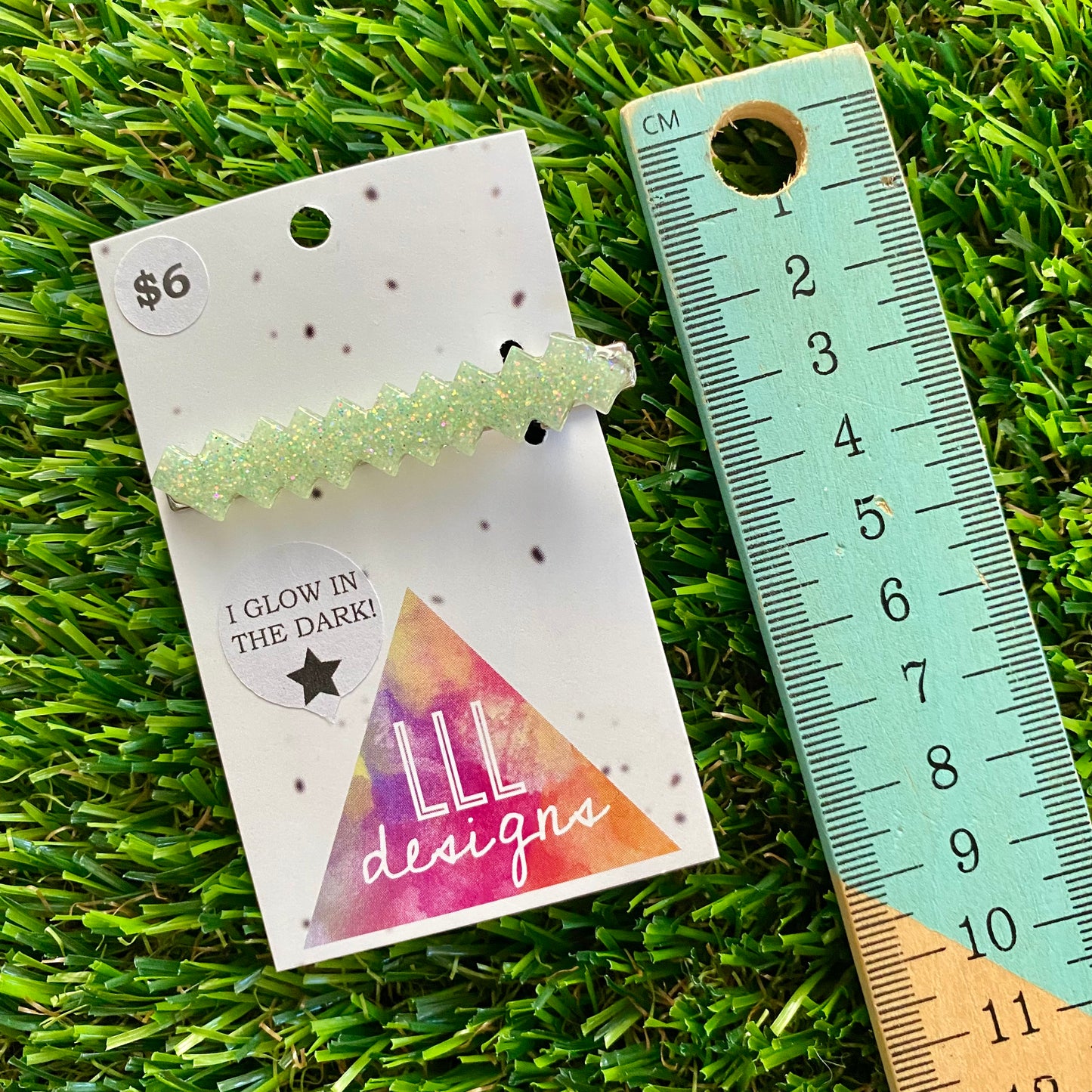 Handmade Resin Hair Clip - Glow In Dark Zig Zag Bar Hair Clip!