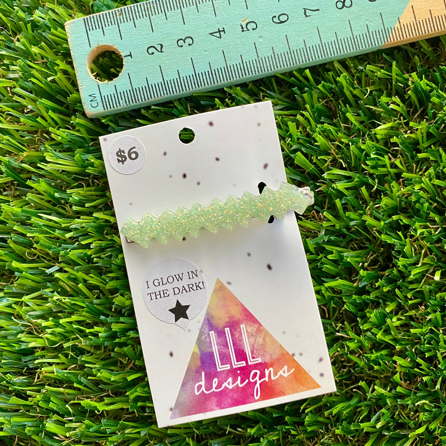 Handmade Resin Hair Clip - Glow In Dark Zig Zag Bar Hair Clip!
