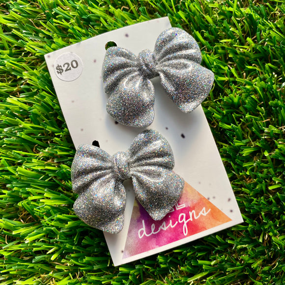Handmade Resin Hair Clip - Glitter Silver - Large Chunky Bow Hair Clip Pair!