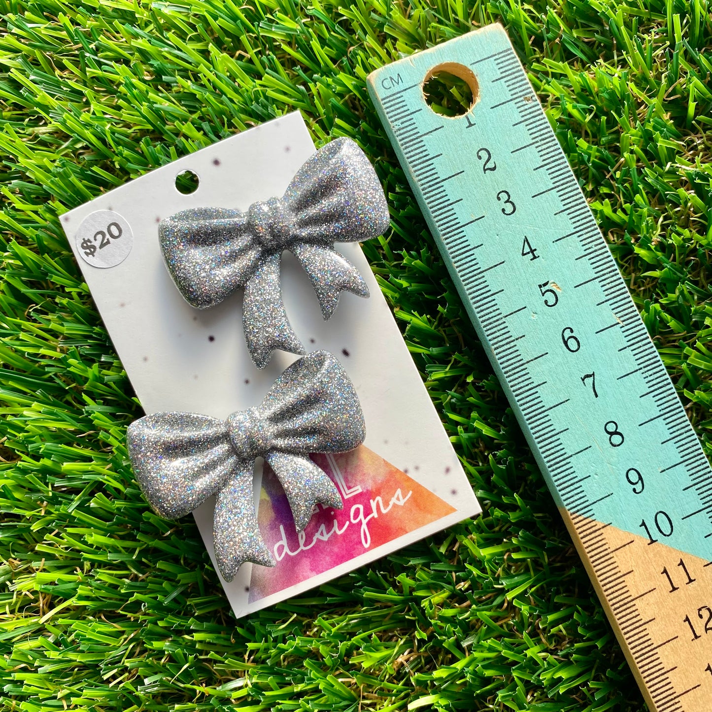 Handmade Resin Hair Clip - Glitter Silver - Large Regular Bow Hair Clip Pair!