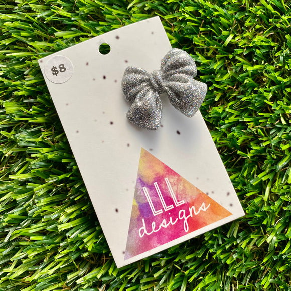 Handmade Resin Hair Clip - Glitter Silver - Medium Chunky Bow Hair Clip!