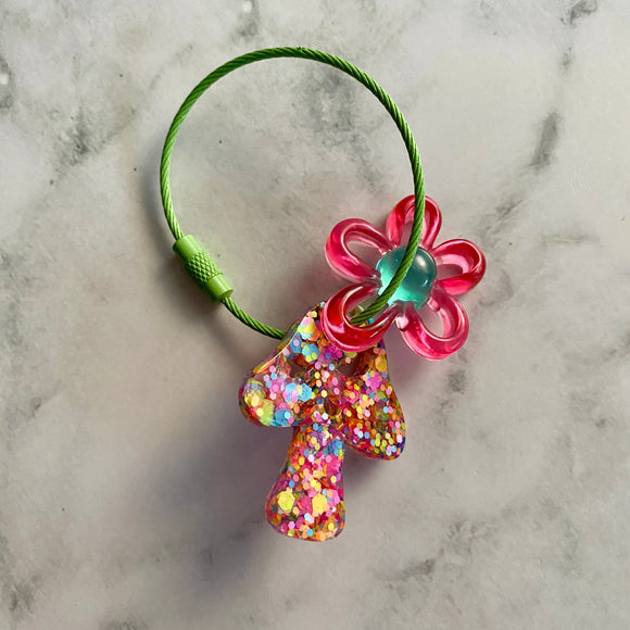 Resin Keyring / Bagtag - Light Green cable featuring Blue & Pink Daisy and Rainbow Confetti Mushroom! (2)