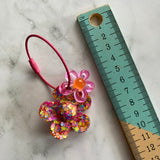 Resin Keyring / Bagtag - Hot Pink cable featuring Orange & Pink Daisy and Large Rainbow Confetti Flower! (5)