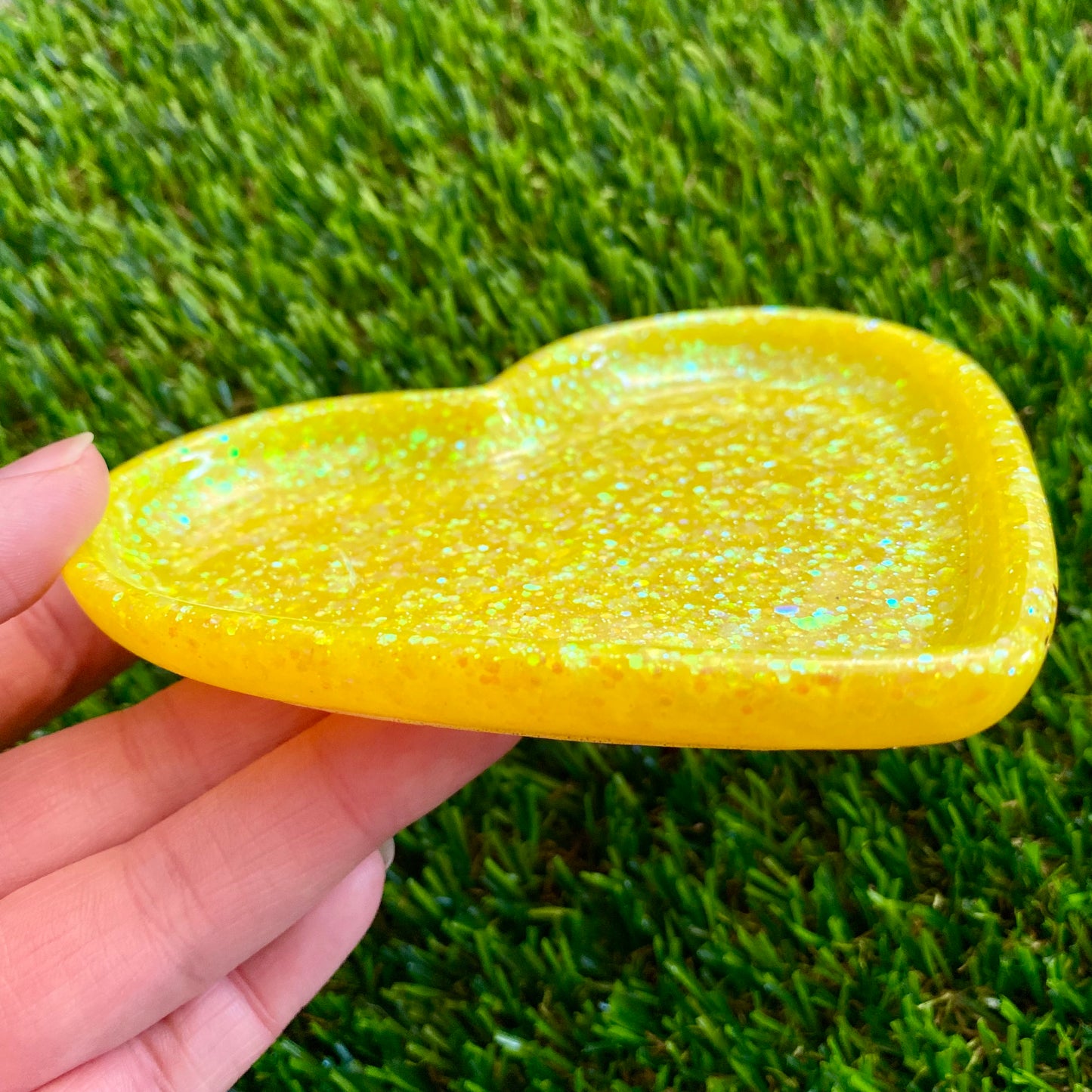Resin Heart Tray - Chunky Yellow Glitter! Brighten Up Your Life with this Bold and Fun Piece!