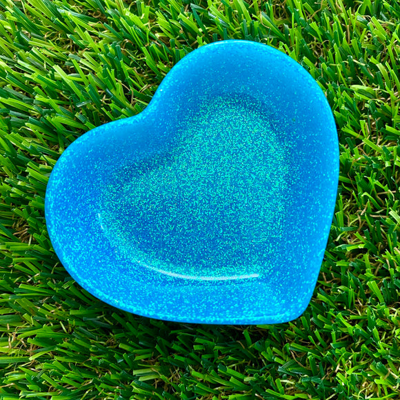 Resin Heart Dish - Glitter Sky Blue! Brighten Up Your Life with this Bold and Fun Piece!