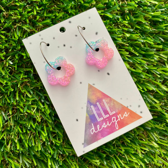 Resin Earrings - Pastel Mini Daisy Featuring a Silver Hoop! (1)