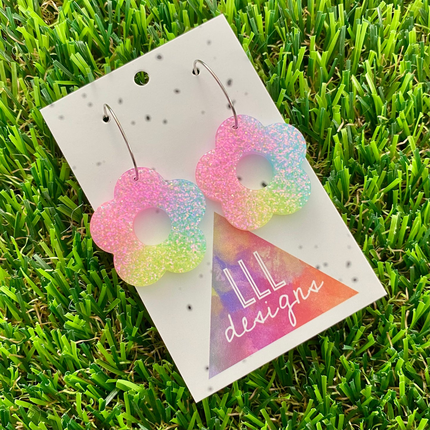 ON SALE!!!! Resin Earrings - Pastel Cut Out Daisy Featuring a Silver Hoop! (2)