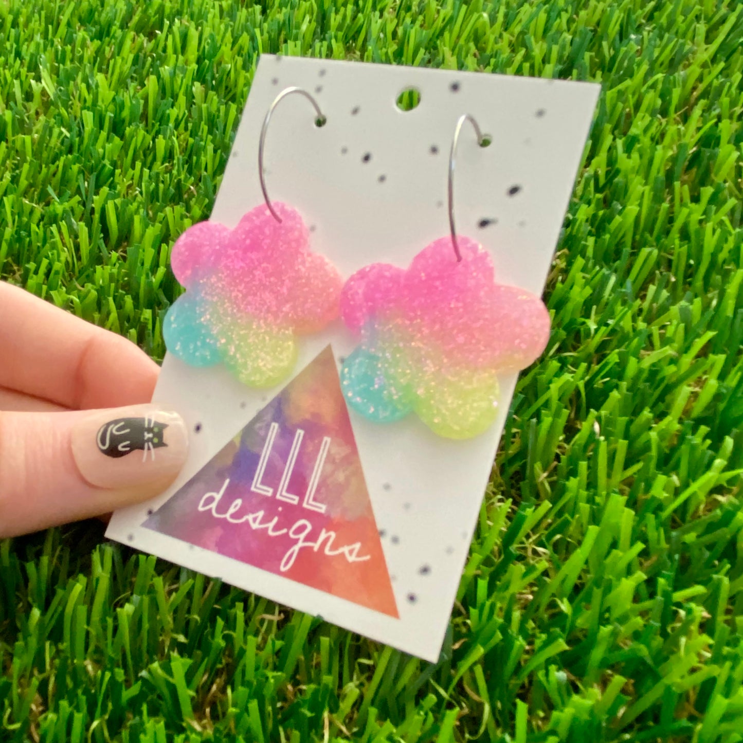 ON SALE!!!!!! Resin Earrings - Pastel Solid Daisy Featuring a Silver Hoop! (2)