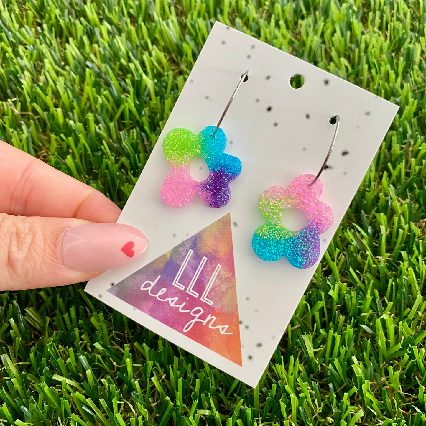 ON SALE!!!! Resin Earrings - Vibrant Wonky Daisy Featuring a Silver Hoop! (4)