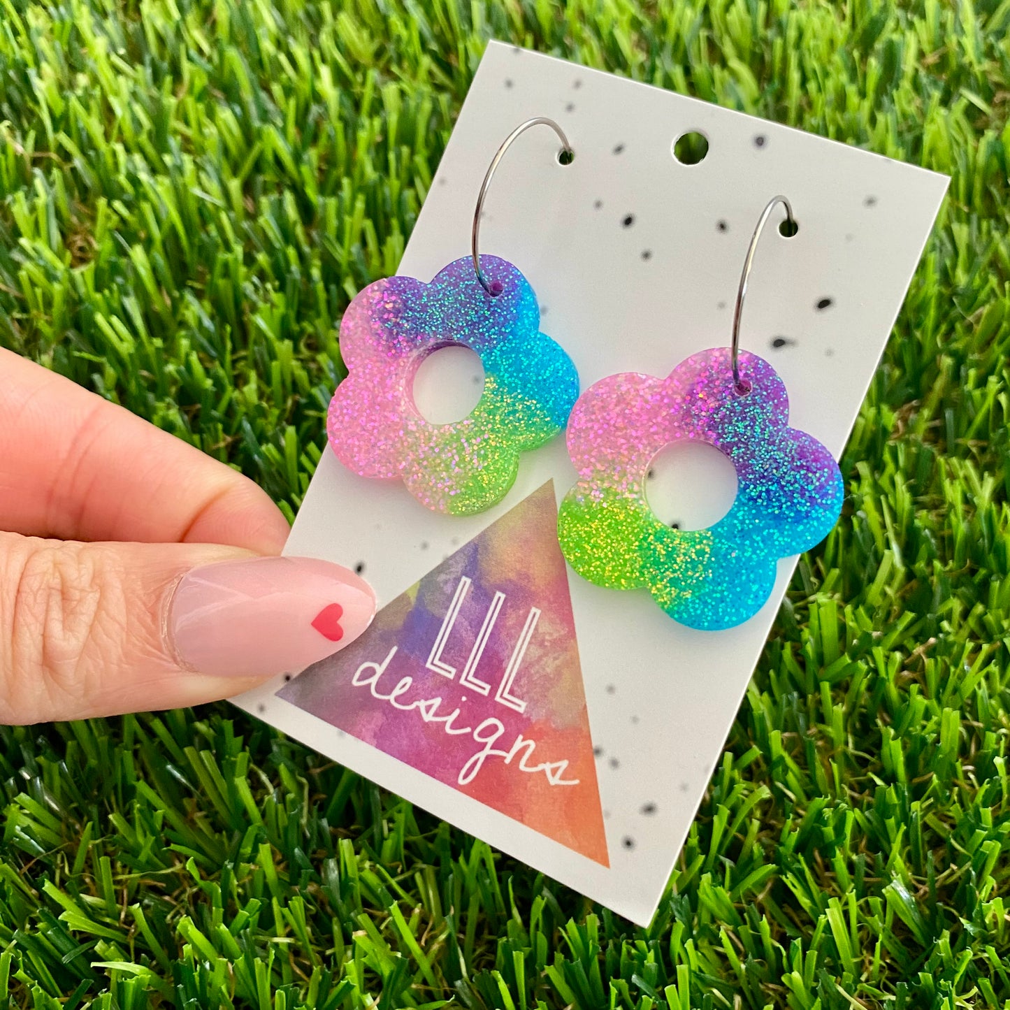 ON SALE!!!! Resin Earrings - Vibrant Cut Out Daisy Featuring a Silver Hoop! (1)