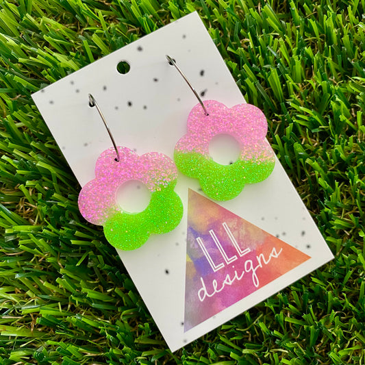 ON SALE!!! Resin Earrings - Vibrant Cut Out Daisy Featuring a Silver Hoop! (4)
